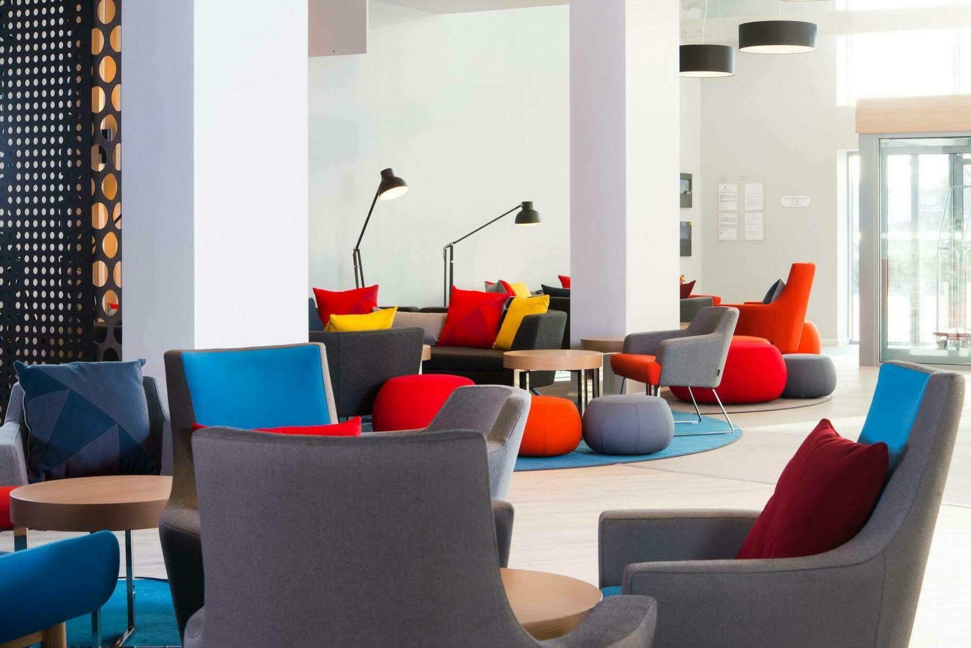 Holiday Inn Express Portsmouth - North By Ihg Εξωτερικό φωτογραφία
